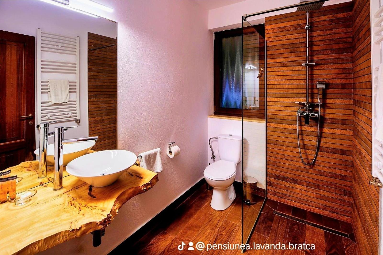 Pensiunea Lavanda Bratca Exterior foto