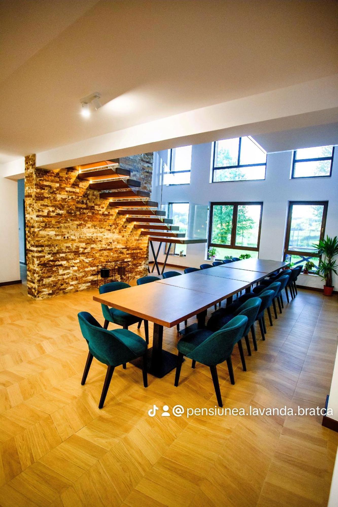 Pensiunea Lavanda Bratca Exterior foto